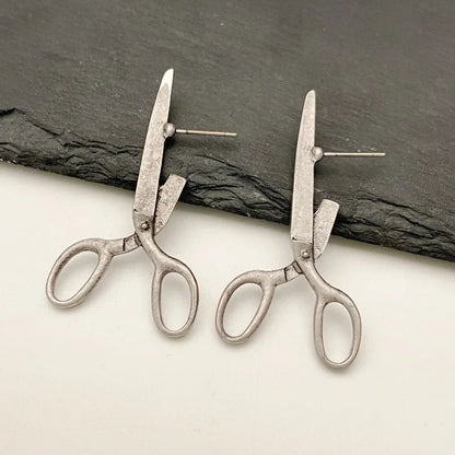 SCISSOR CUT EARRINGS