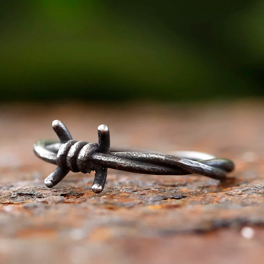 BARBWIRE RING