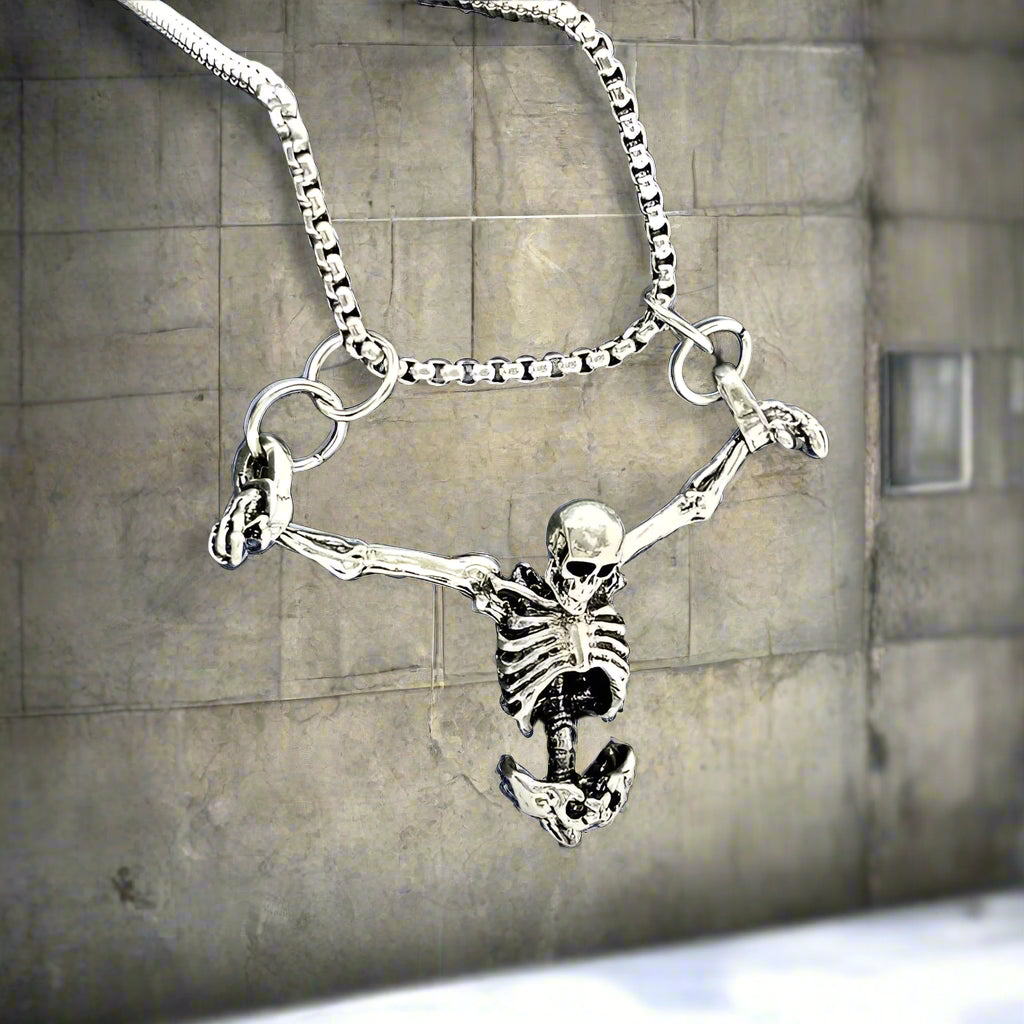 PRISONER PENDANT